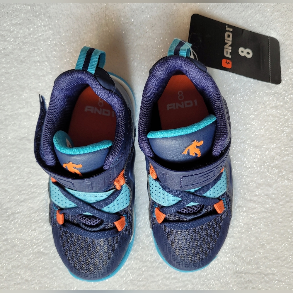 Boys Shoes Size 8 - Picture 2 of 4